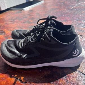 Topo St-4 Sneakers